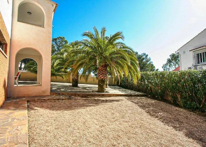 Holiday home Beautiful In With Wifi